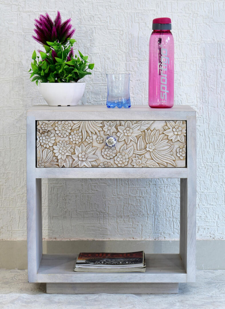 Lisa Carving Side/Bedside Table - White - Image 1